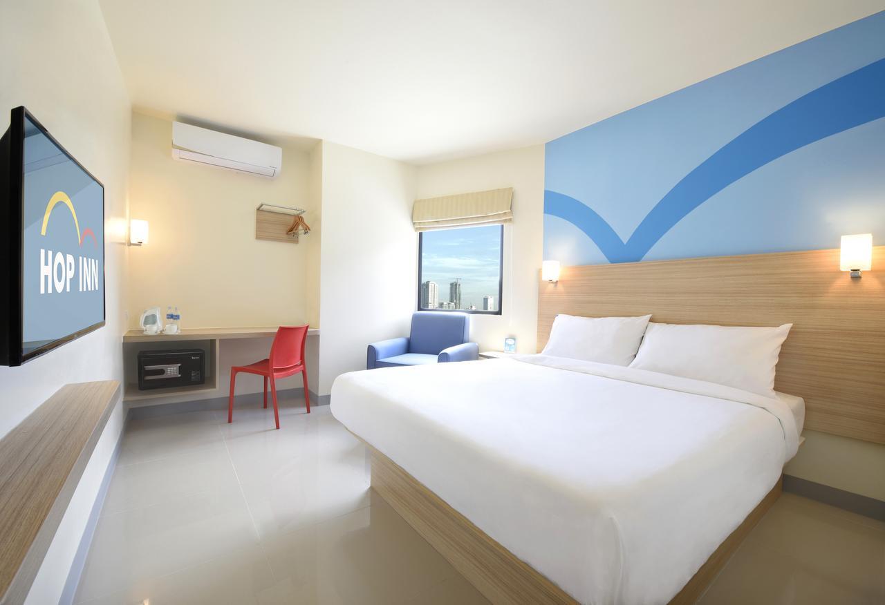 Hop Inn Hotel Aseana City מנילה מראה חיצוני תמונה
